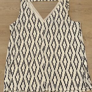 Banana Republic Black and Cream Geometric Tank Top
